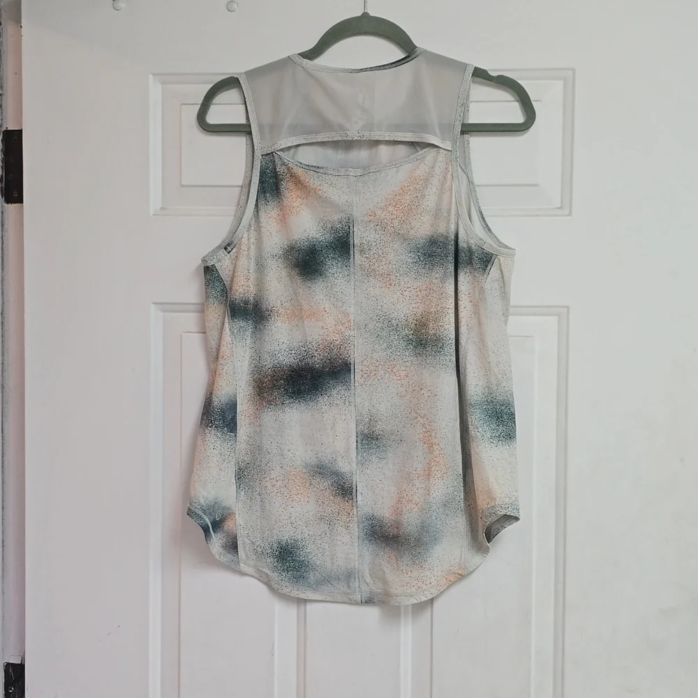 Lululemon Sculpt Tank TopSpray Camo Silver Blue Multi